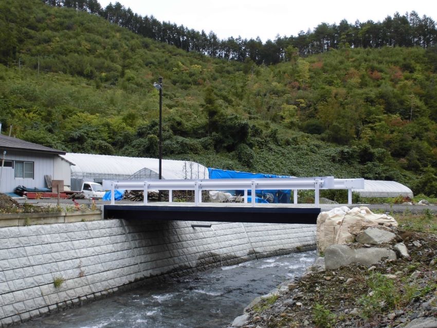 復旧した生活橋（岩泉町鼠入地内）