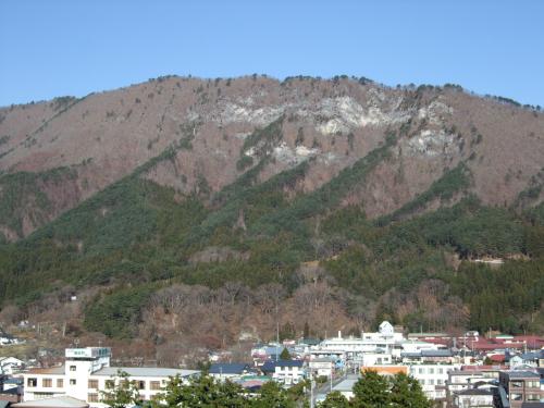 宇霊羅山