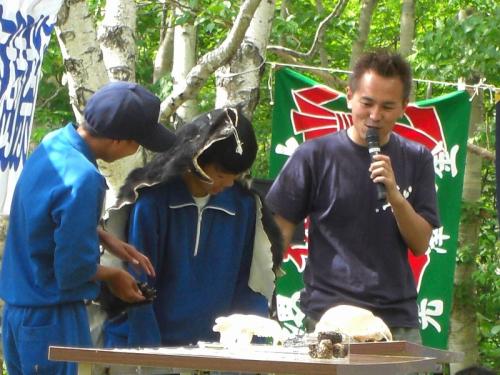 201006013-18
