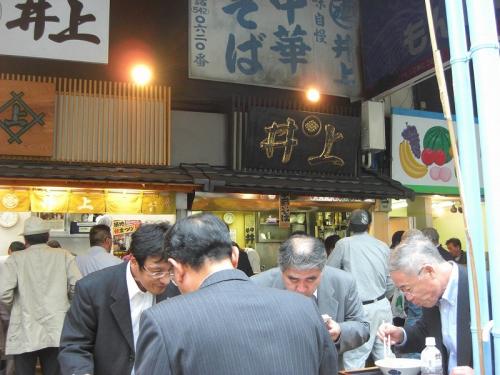 201010011-8